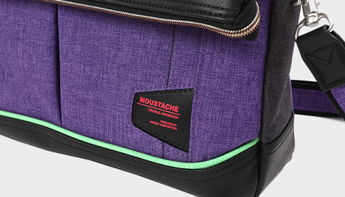 【エヴァンゲリオンコラボ】 MOUSTACHE ショルダーバッグ 杢調ポリ×合皮 JEV-4000