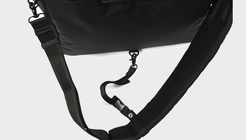 DSBK メッセンジャーバッグ MOONLIGHT OXTEX.×イタリアンレザー KOH-3384