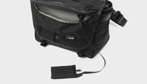 DSBK メッセンジャーバッグ MOONLIGHT OXTEX.×イタリアンレザー KOH-3384