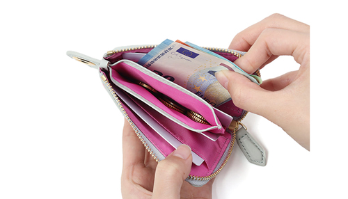 ESSENCE OF POISON パスケース一体型ウォレット 牛革 KPO-3311