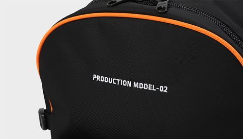 【エヴァンゲリオンコラボ】 MOUSTACHE マチ拡張 ラウンドリュックサック 24-30L ポリエステル MEV-4008