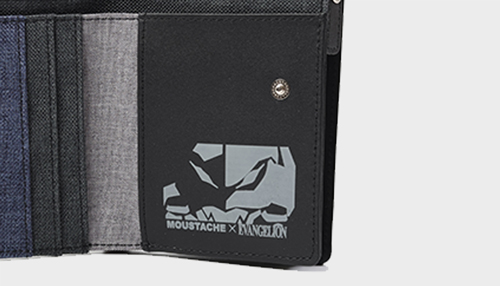 【エヴァンゲリオンコラボ】 【数量限定】 MOUSTACHE ミドルウォレット 杢調ポリエステル×牛革 NDH-1853