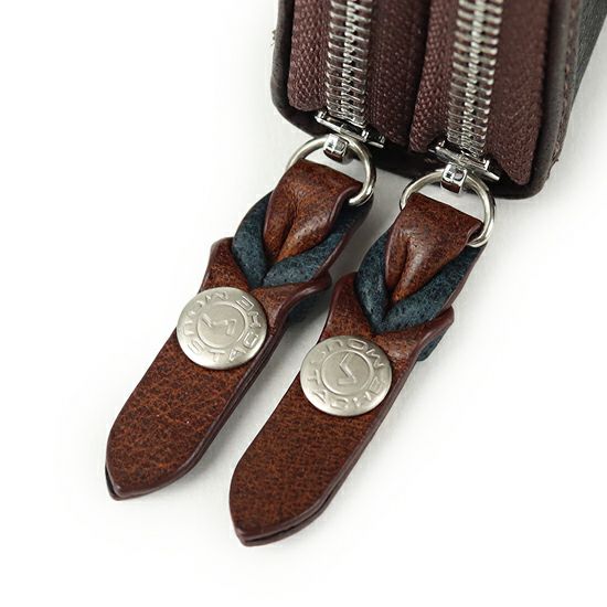 MOUSTACHE ラウンドファスナー長財布 バッファロー革×豚革 DBR-5413