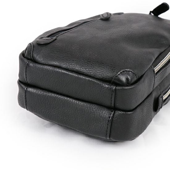 MOUSTACHE ボディバッグ シュリンク合皮×牛革 JGH-4596