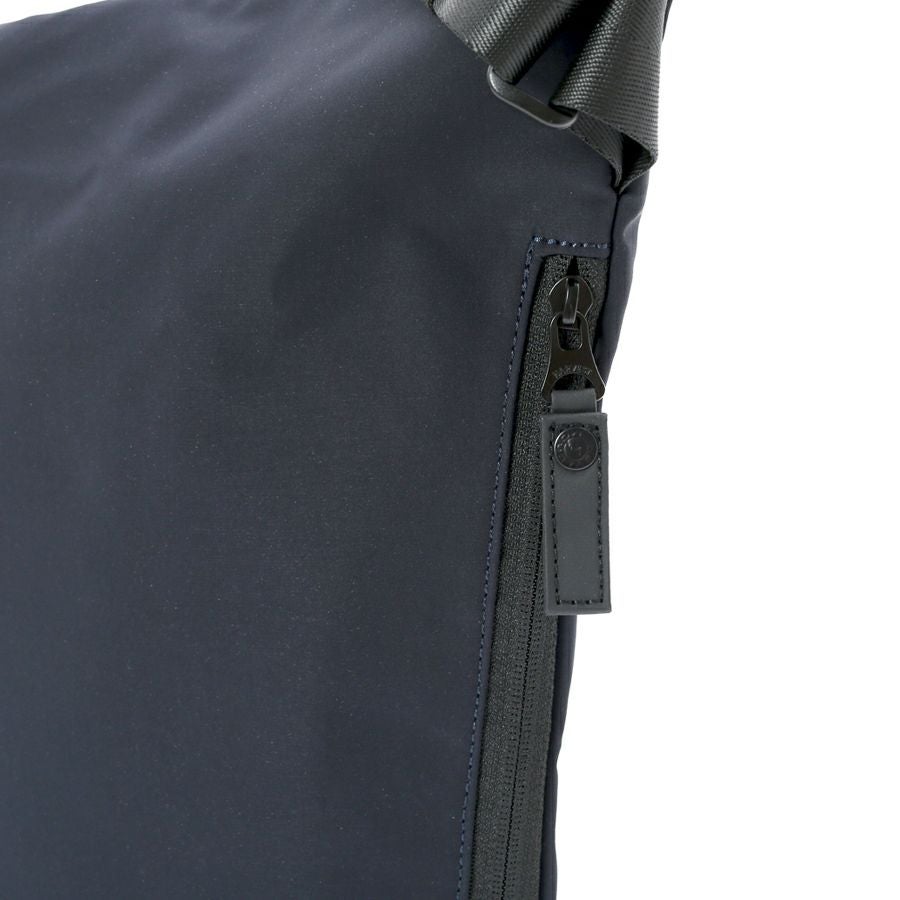 MOUSTACHE 薄マチショルダーL 高密ポリエステル撥水加工 BXX-4696