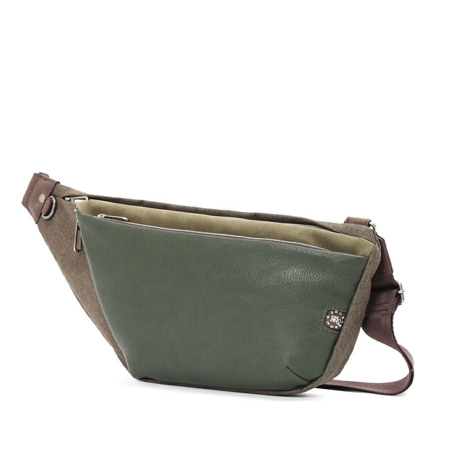 公式】 MOUSTACHE 保冷機能付きボディバッグ 杢ポリ×しぼ合皮×ベロア合