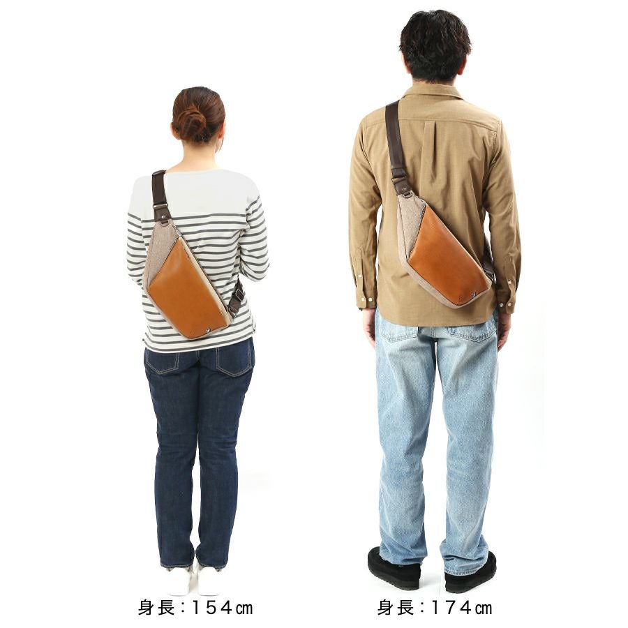 公式】 MOUSTACHE 保冷機能付きボディバッグ 杢ポリ×しぼ合皮×ベロア合