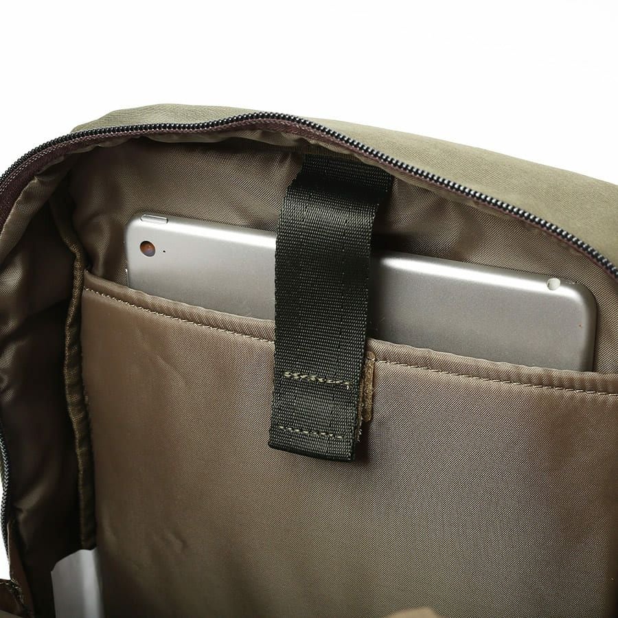 MOUSTACHE ショルダーバッグ ポリエステル BQV-4220