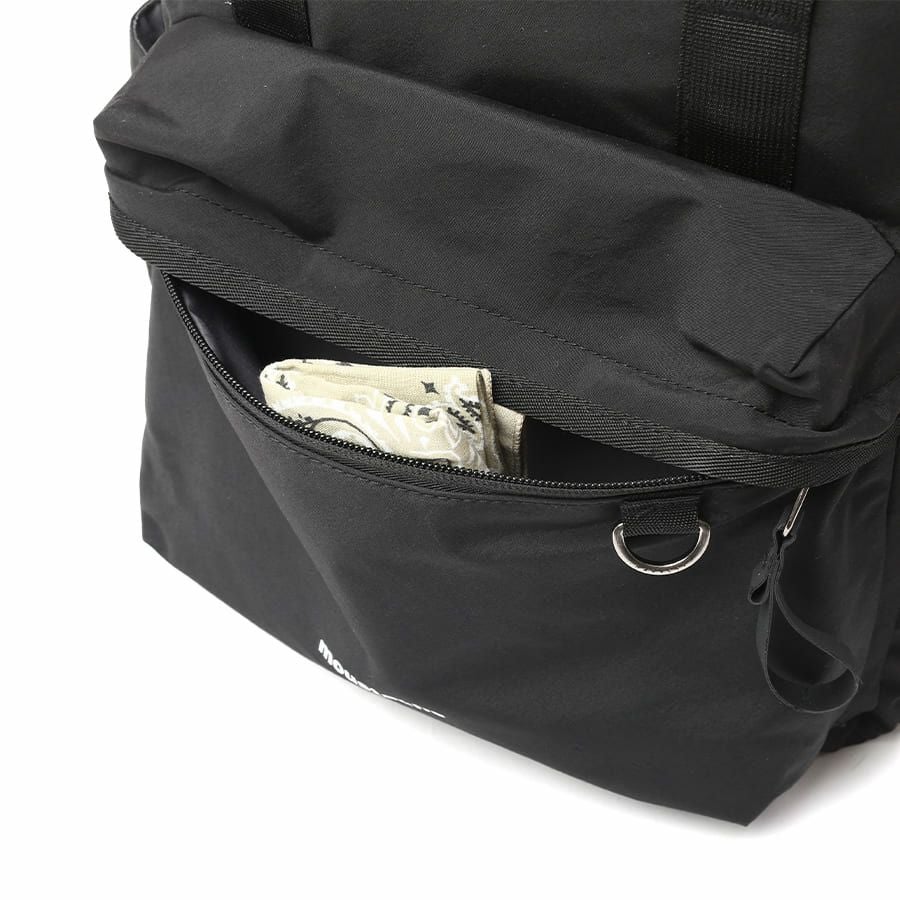 公式】 MOUSTACHE スクエアリュックサック シワ加工ナイロン MEG-4428