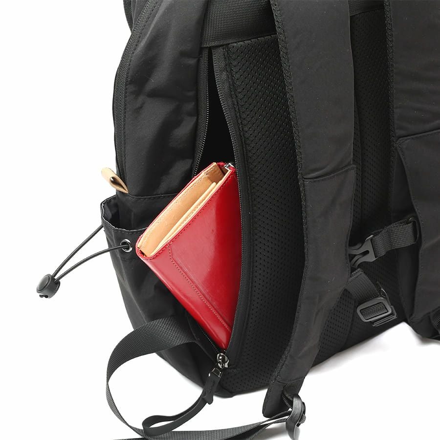 公式】 MOUSTACHE スクエアリュックサック シワ加工ナイロン MEG-4428