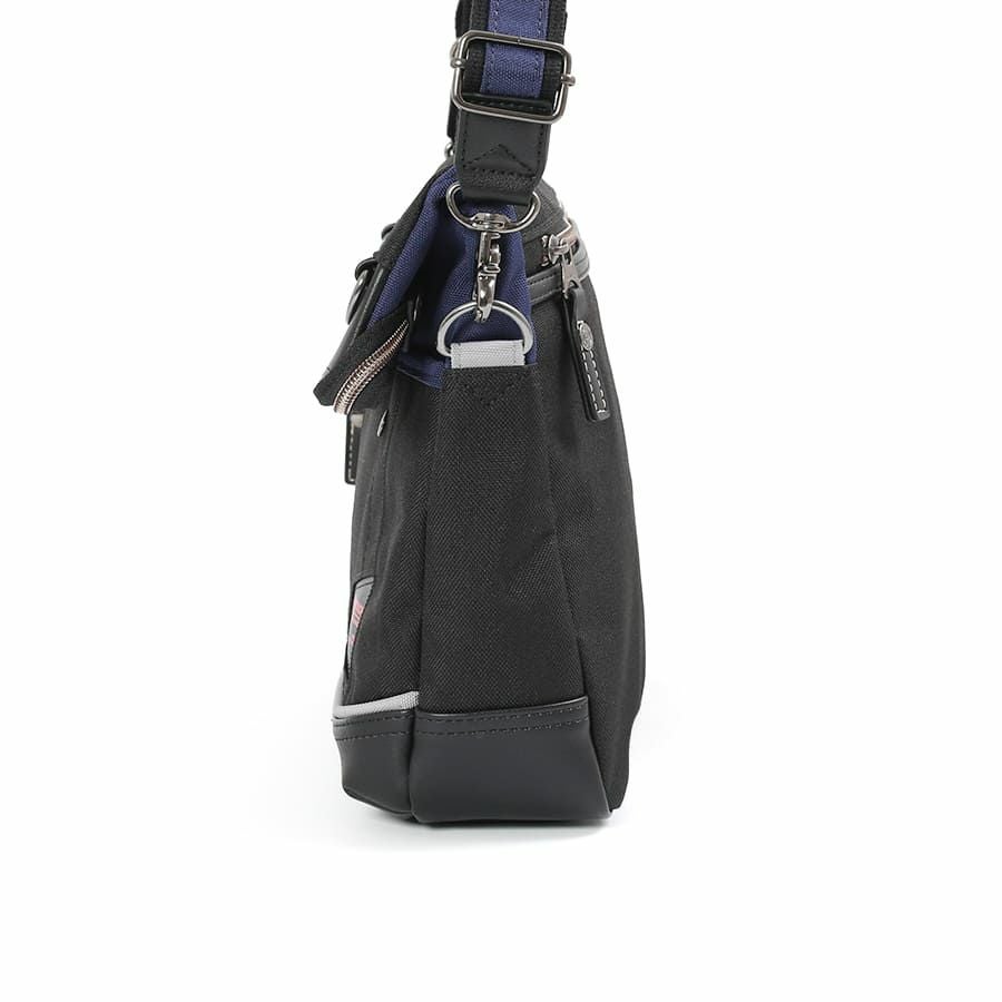 MOUSTACHE ショルダーバッグ ポリエステル×合皮 JED-1500