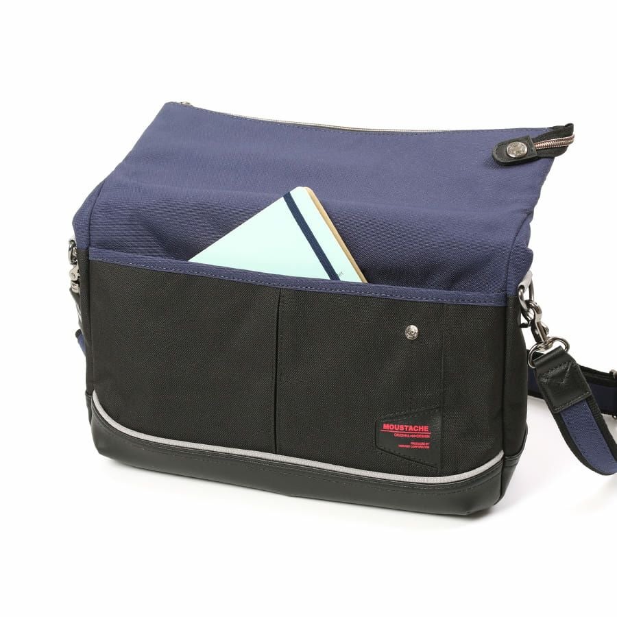 MOUSTACHE ショルダーバッグ ポリエステル×合皮 JED-1500