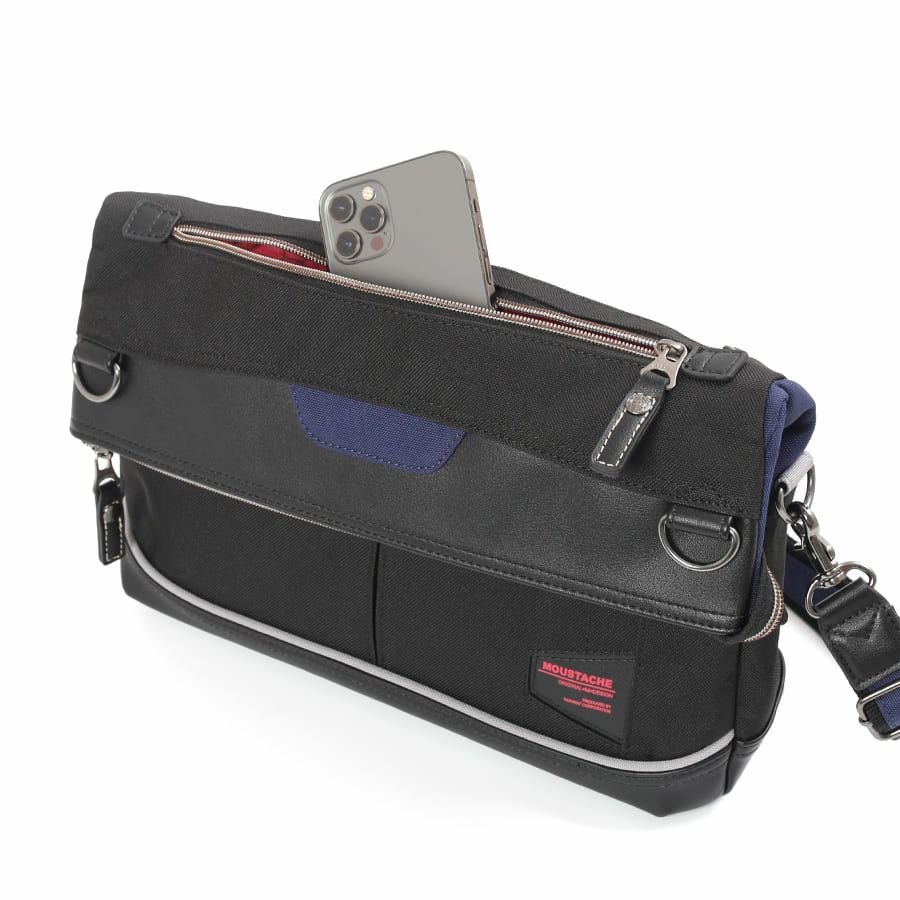 MOUSTACHE ショルダーバッグ ポリエステル×合皮 JED-1500