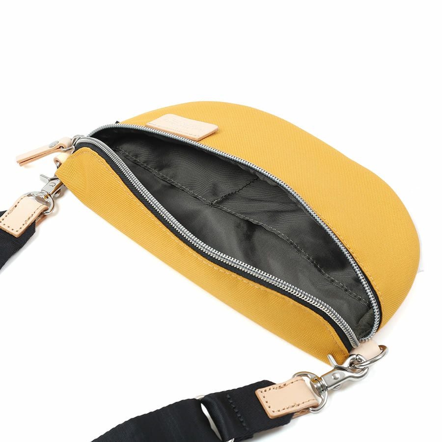 Heart Made Factory ボディバッグ コーデュラポリ FY-0755