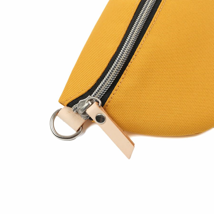 ボディバッグ イエロー ネイビー キャンバス BODY BAG / YELLOW - XSサイズ | GEMER（ジェマー） | ボディ