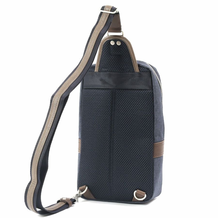  MOUSTACHE ボディバッグ ヌバック調合皮×合皮×ポリエステル JOH-4276