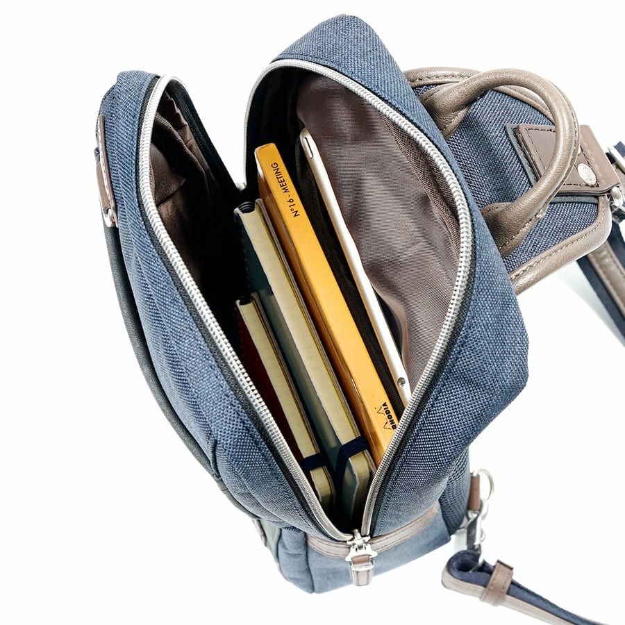  MOUSTACHE ボディバッグ ヌバック調合皮×合皮×ポリエステル JOH-4276