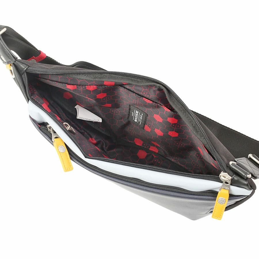 【エヴァンゲリオンコラボ】 MOUSTACHE ボディバッグ 合皮×ポリエステル JEZ-4486