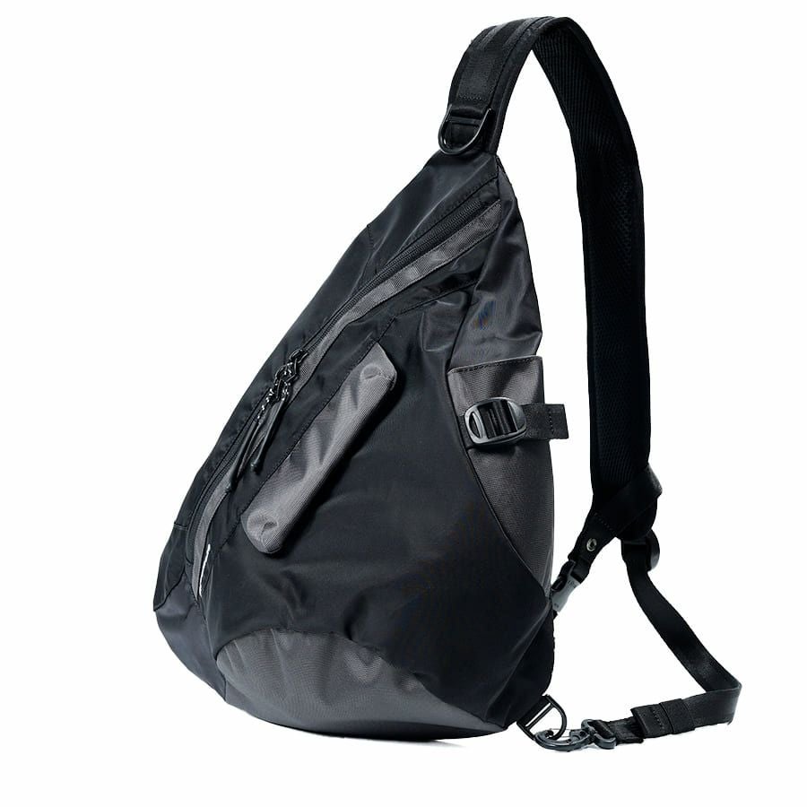 MOUSTACHE スリングバッグ 210Dヘビーツイルナイロン×ポリエステル JNZ-4949