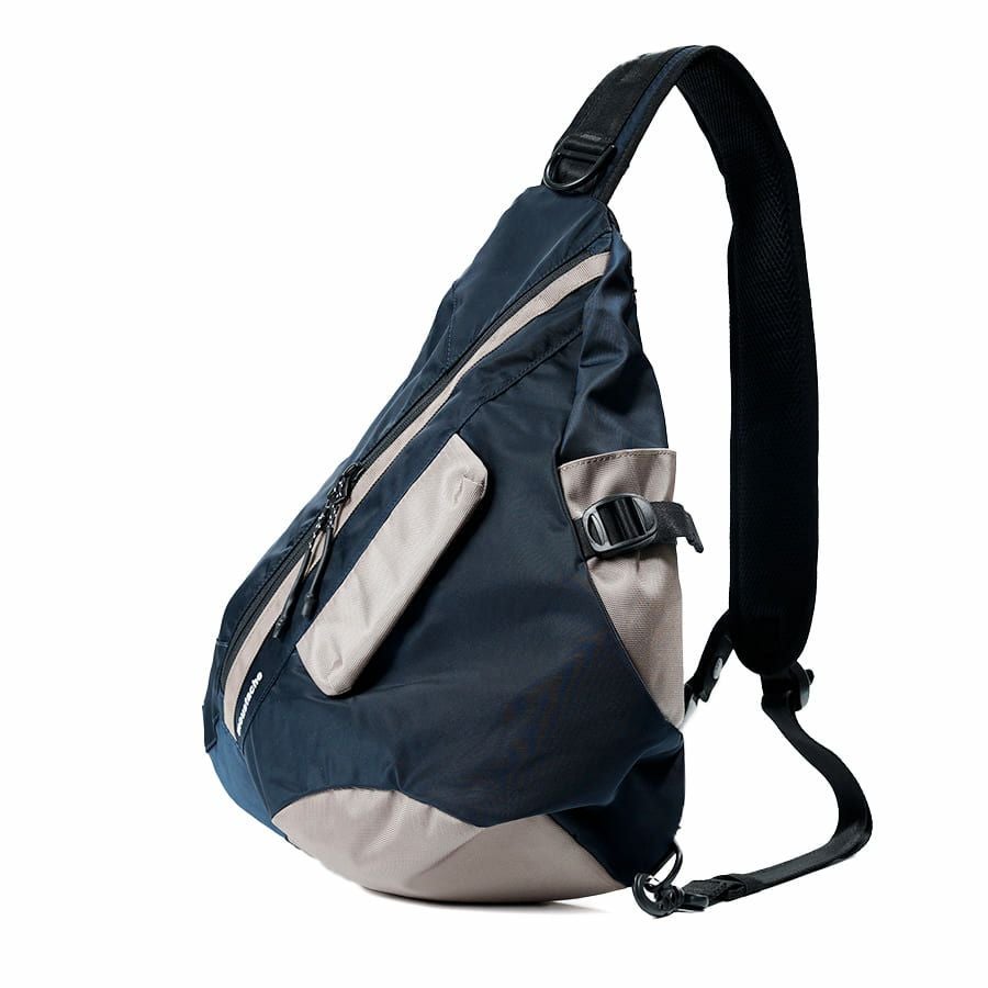 MOUSTACHE スリングバッグ 210Dヘビーツイルナイロン×ポリエステル JNZ-4949