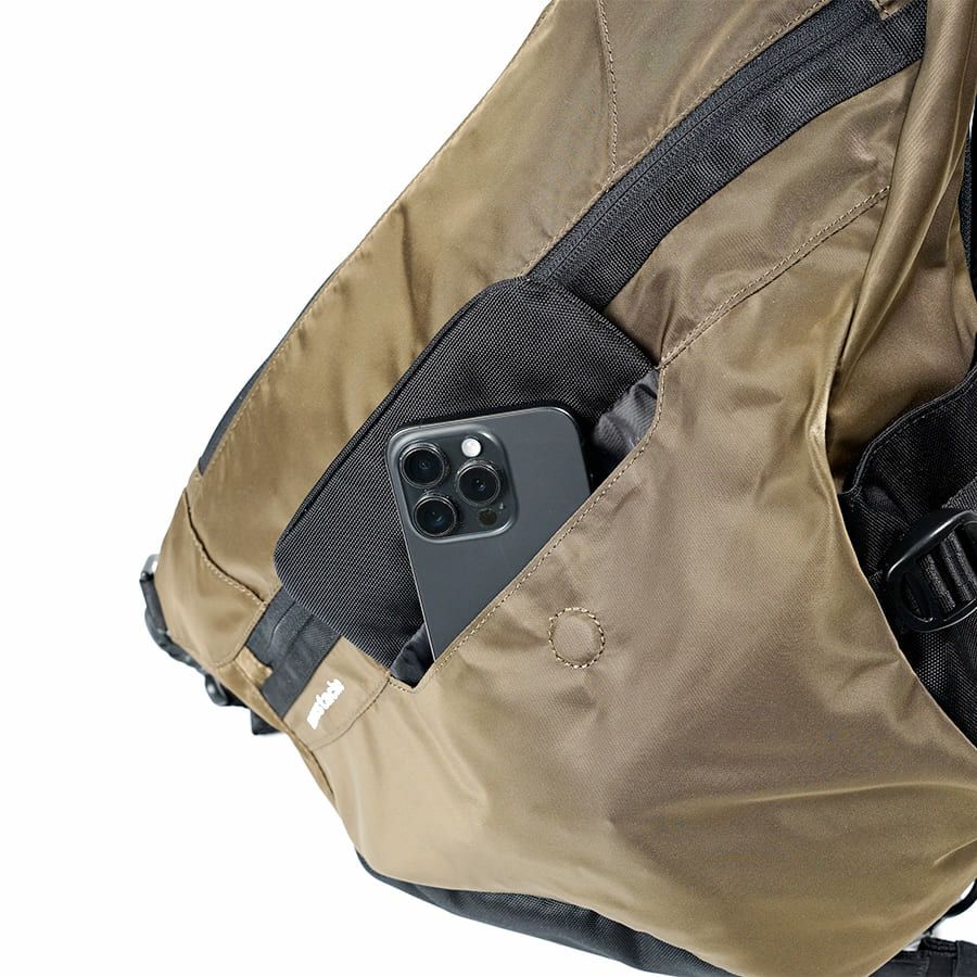 MOUSTACHE スリングバッグ 210Dヘビーツイルナイロン×ポリエステル JNZ-4949