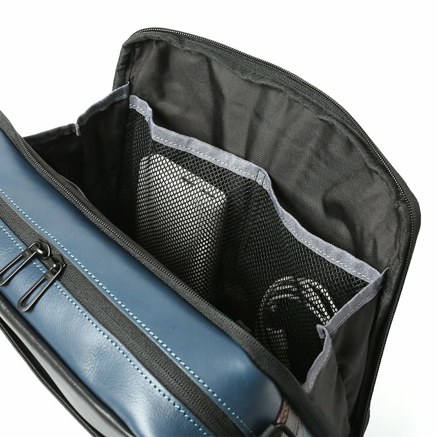 公式】 【WEB限定】 DOUBLES ショルダーバッグ(M) 牛革 BZN-7026N