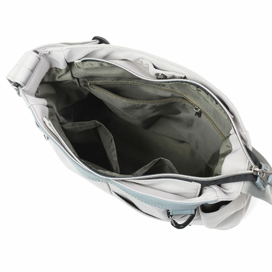 MOUSTACHE ショルダーバッグ ナイロン×ベロア調合皮 JVJ-4110