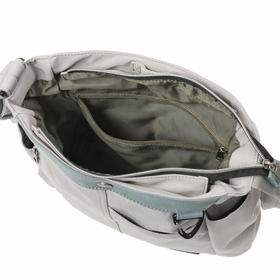 MOUSTACHE ショルダーバッグ ナイロン×ベロア調合皮 JVJ-4110