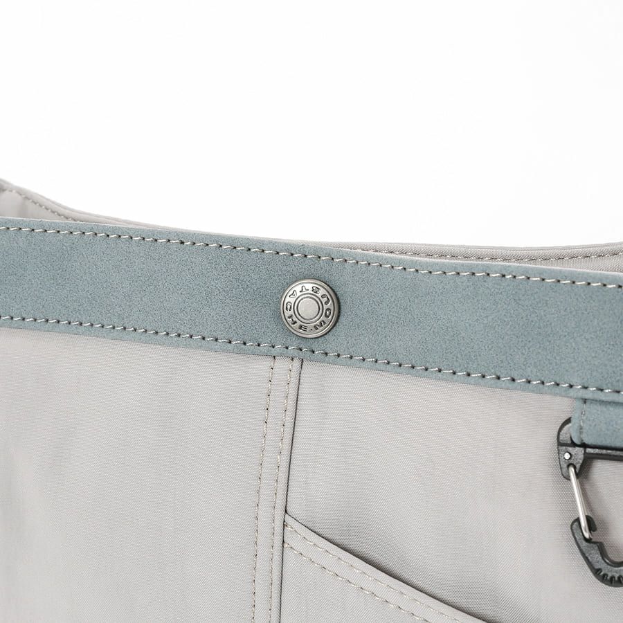 MOUSTACHE ショルダーバッグ ナイロン×ベロア調合皮 JVJ-4110