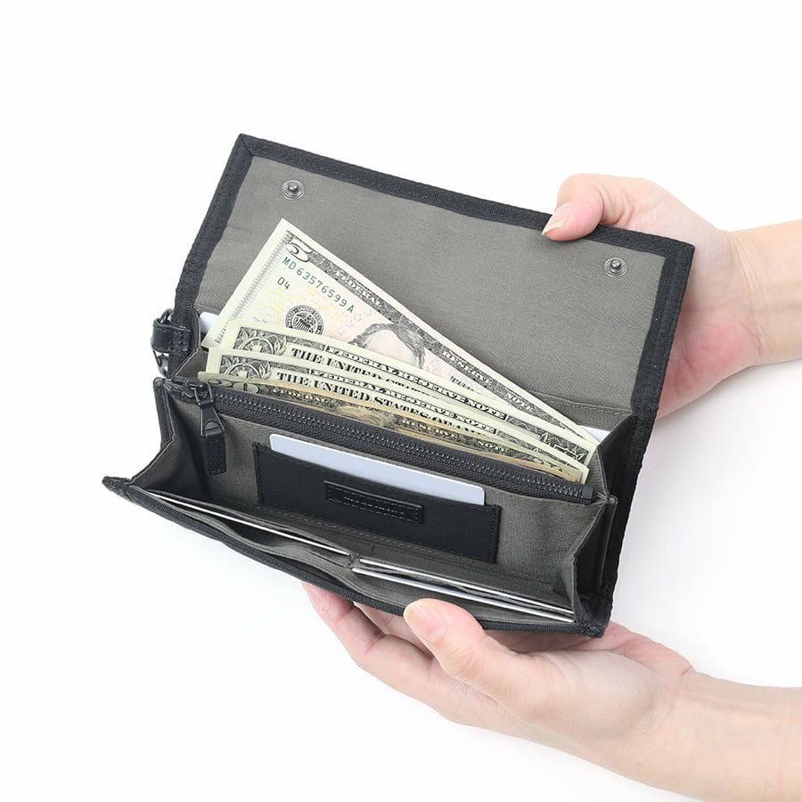 公式】 MOUSTACHE カラビナ付き長財布 撥水ポリエステル×牛革 KXX-4424