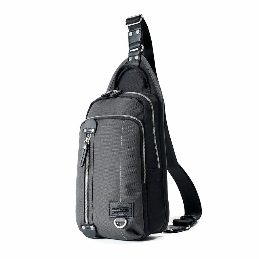 MOUSTACHE ボディバッグ ポリエステル×合皮 JJL-0320