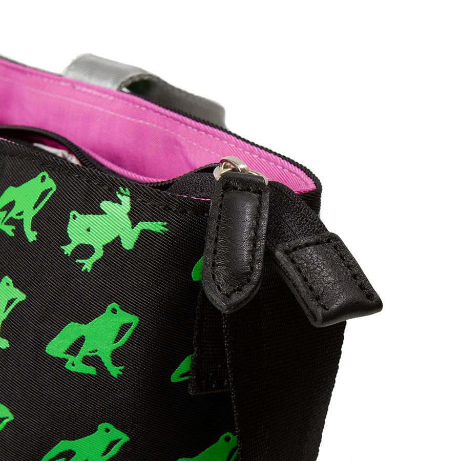 ESSENCE OF POISON 2wayトートバッグ ナイロンツイル BEO-3280