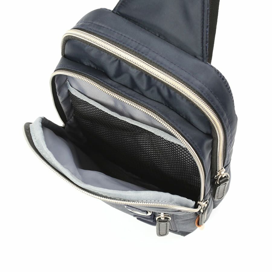 MOUSTACHE ボディバッグ 高密ポリエステル×杢調ポリエステル×牛革 BET-0341