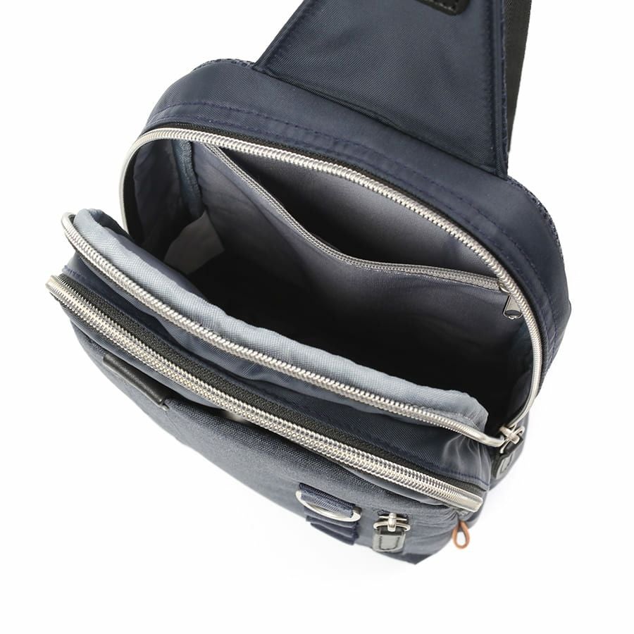 MOUSTACHE ボディバッグ 高密ポリエステル×杢調ポリエステル×牛革 BET-0341