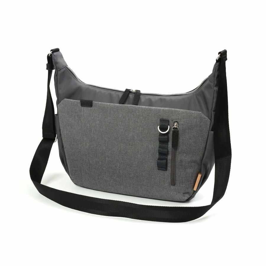 MOUSTACHE ショルダーバッグ 高密ポリエステル×杢調ポリエステル×牛革 BET-0342