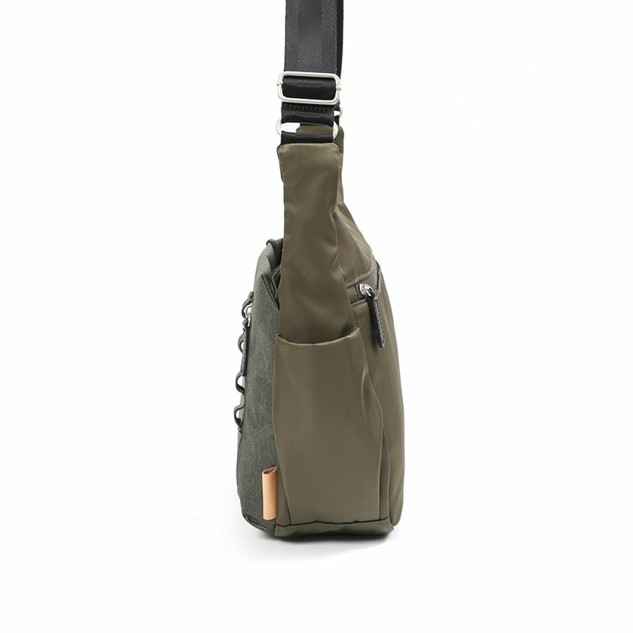 MOUSTACHE ショルダーバッグ 高密ポリエステル×杢調ポリエステル×牛革 BET-0342