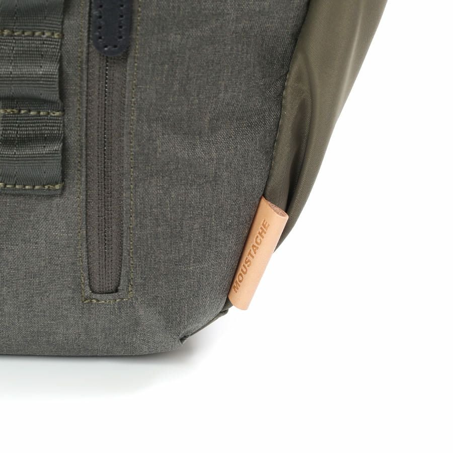 MOUSTACHE ショルダーバッグ 高密ポリエステル×杢調ポリエステル×牛革 BET-0342