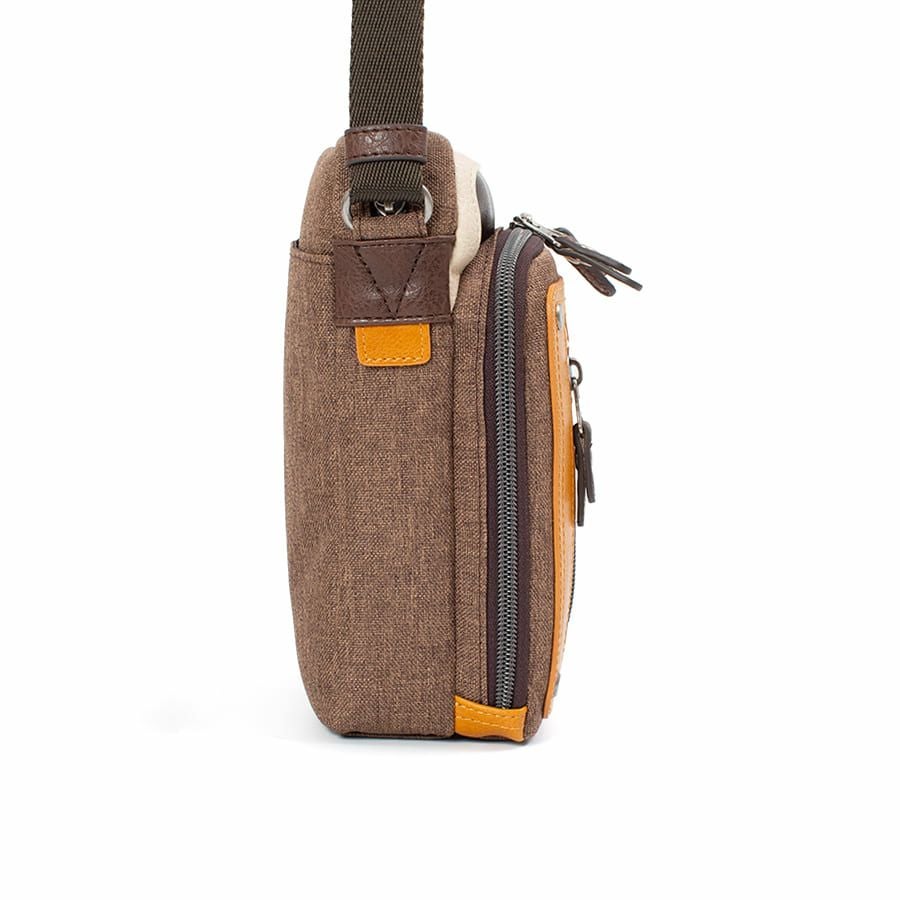 MOUSTACHE 縦型ミニショルダーバッグ シュリンク合皮×マット合皮×杢調ポリ JEX-4331