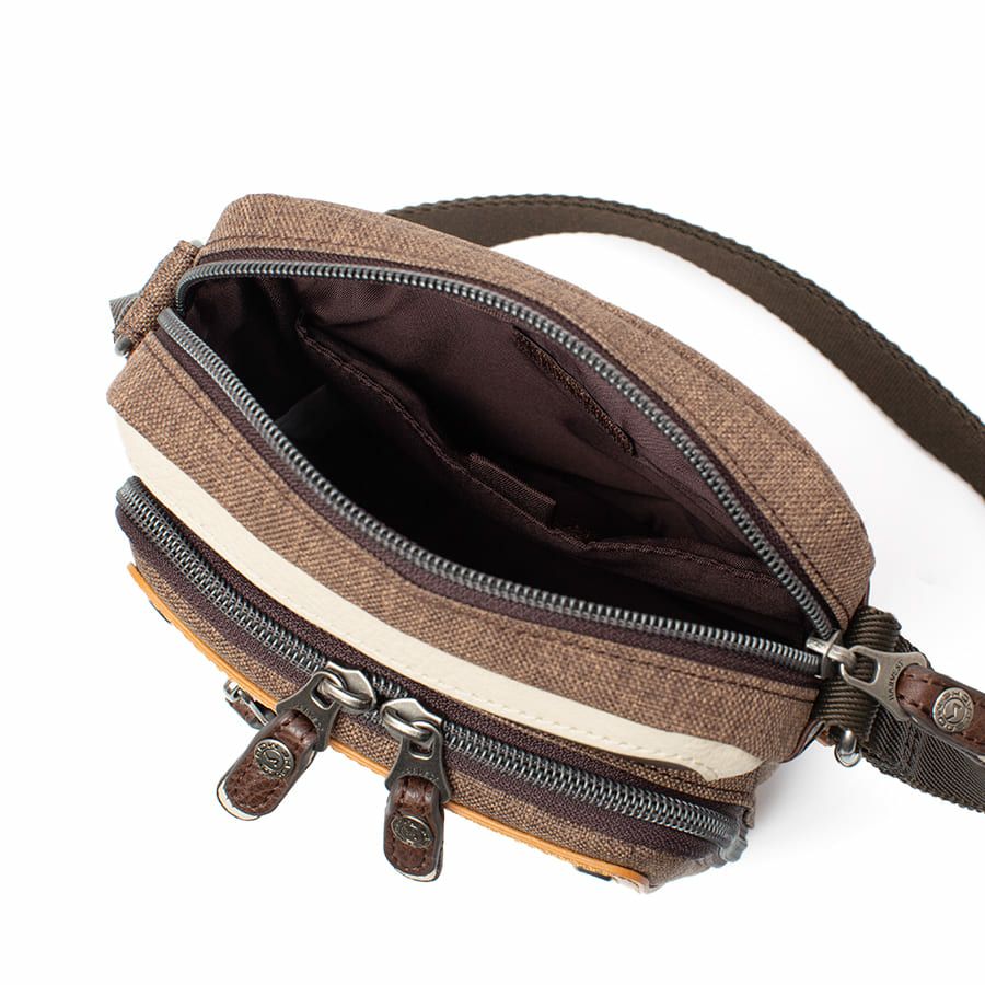 MOUSTACHE 縦型ミニショルダーバッグ シュリンク合皮×マット合皮×杢調ポリ JEX-4331