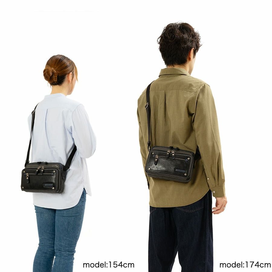公式】 MOUSTACHE 横型ミニショルダーバッグ シュリンク合皮×マット合