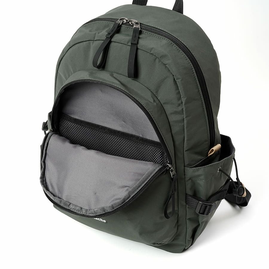 MOUSTACHE デイパック シワ加工ナイロン MEG-4434