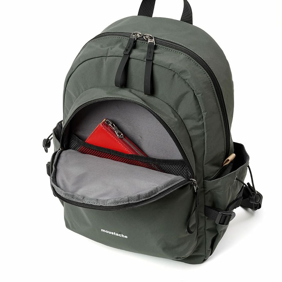 MOUSTACHE デイパック シワ加工ナイロン MEG-4434