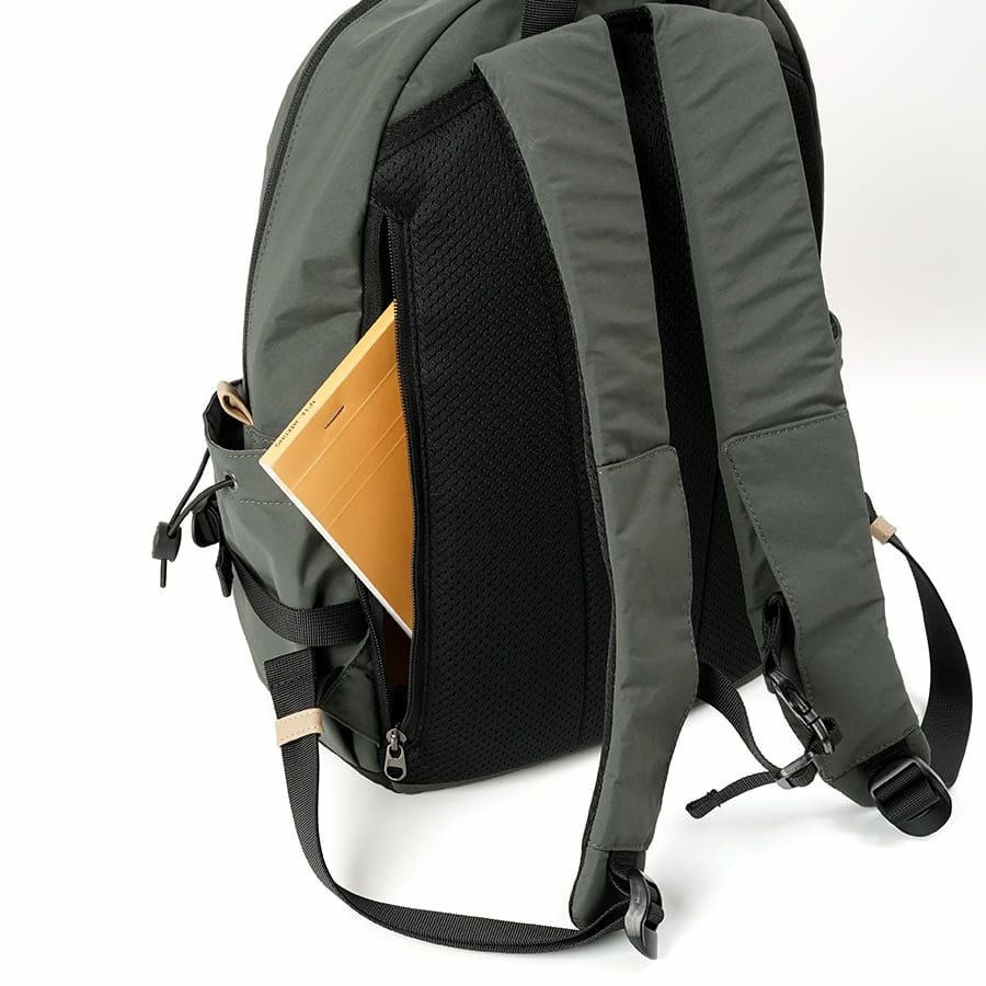 MOUSTACHE デイパック シワ加工ナイロン MEG-4434