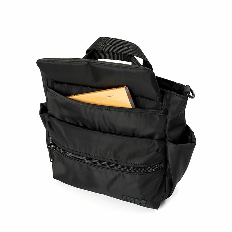 MOUSTACHE 2wayミニトートバッグ マットポリエステル×ラバー調合皮×イタリアンヌメ牛革 BNB-4443