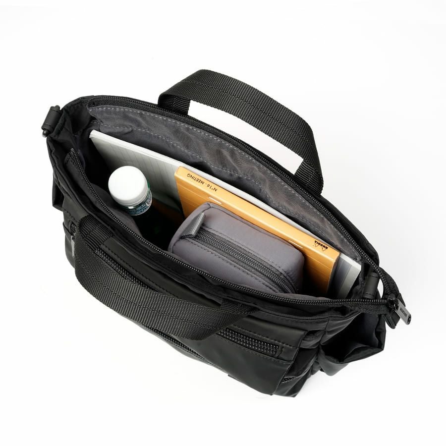 MOUSTACHE 2wayミニトートバッグ マットポリエステル×ラバー調合皮×イタリアンヌメ牛革 BNB-4443