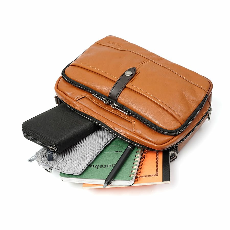 DOUBLES 横型スクエアショルダー 牛革×角シボ型押し牛革×イタリアンヌメ牛革 BKS-7042