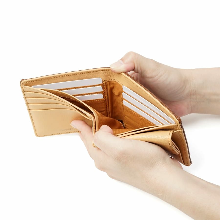 MOUSTACHE 二つ折り財布 イタリアンバッファロー革×ゴート革 KBR-0472