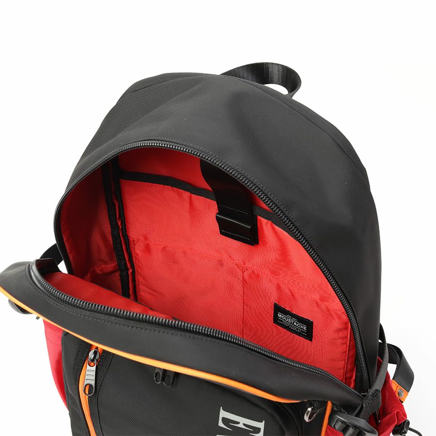 エヴァンゲリオンコラボ】 MOUSTACHE マチ拡張 ラウンドリュックサック 24-30L ポリエステル MEV-4008