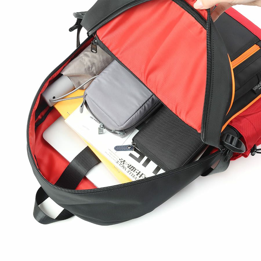 エヴァンゲリオンコラボ】 MOUSTACHE マチ拡張 ラウンドリュックサック 24-30L ポリエステル MEV-4008