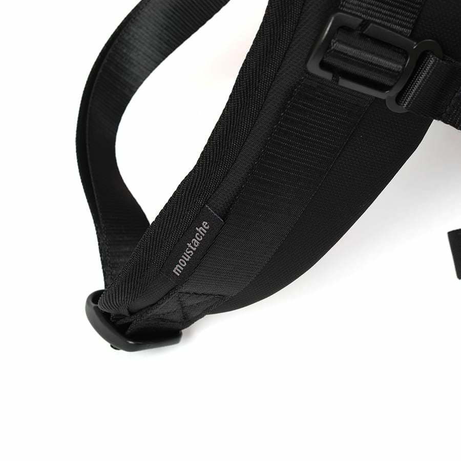 エヴァンゲリオンコラボ】 MOUSTACHE マチ拡張 ラウンドリュックサック 24-30L ポリエステル MEV-4008